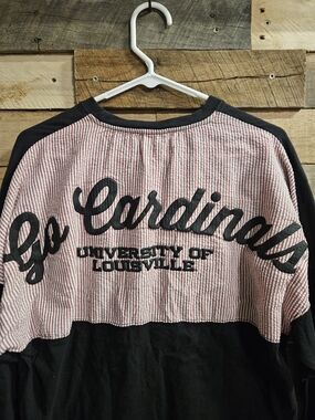 Louisville Cardinals University of Louisville Pullover  Red & Black